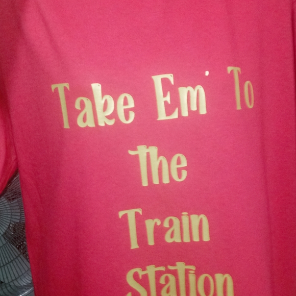 Maroon/gold "take him to the train station" men's large - Picture 7 of 10